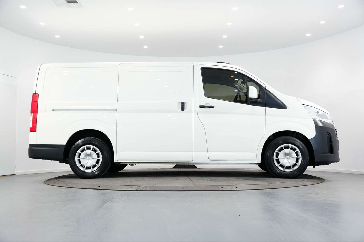 2019 Toyota Hiace GDH300R LWB
