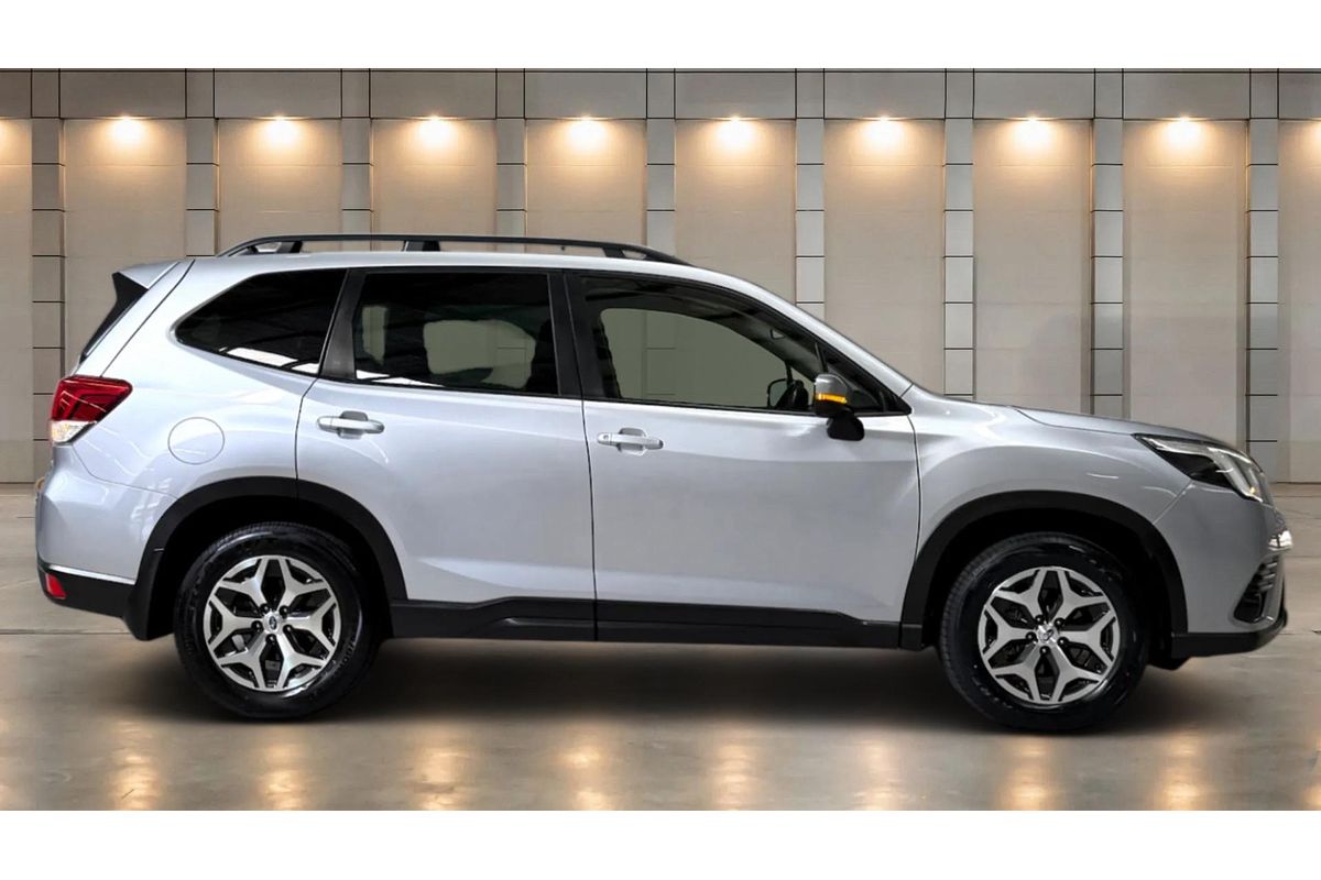 2023 Subaru Forester 2.5i S5