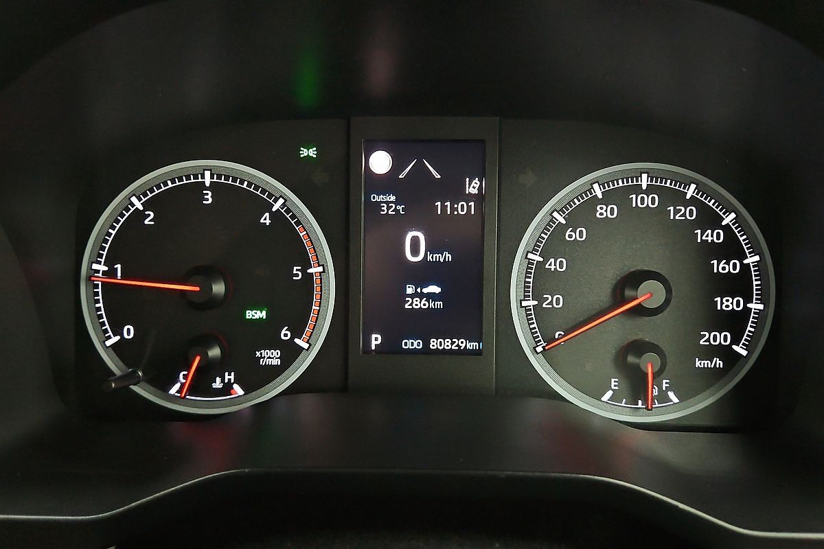 2019 Toyota Hiace Commuter GDH322R ELWB High Roof