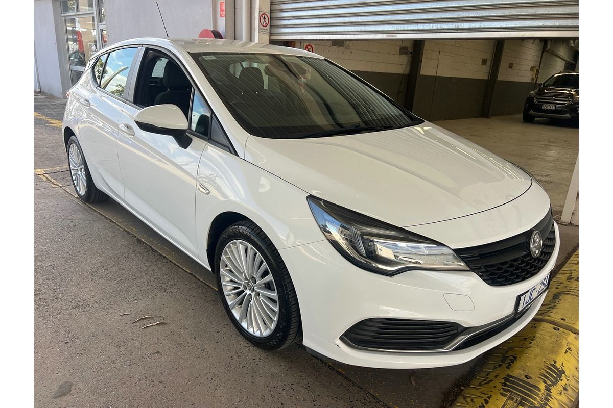 2017 Holden Astra R BK