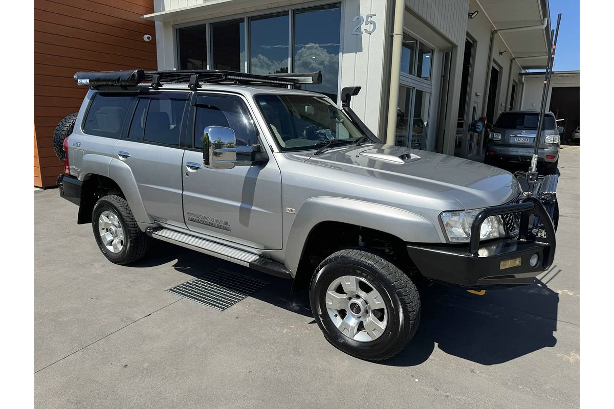 2013 Nissan Patrol ST Y61
