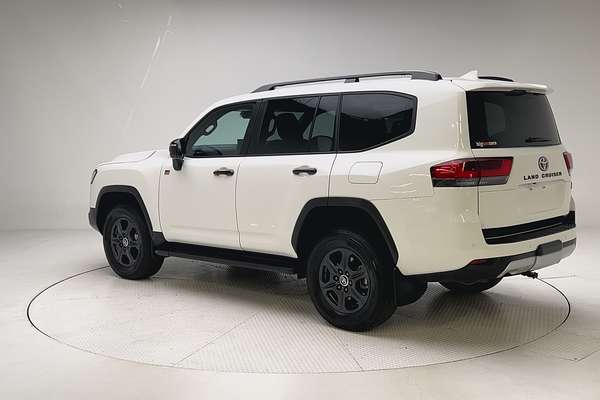 2023 Toyota Landcruiser GR Sport FJA300R thumb-5