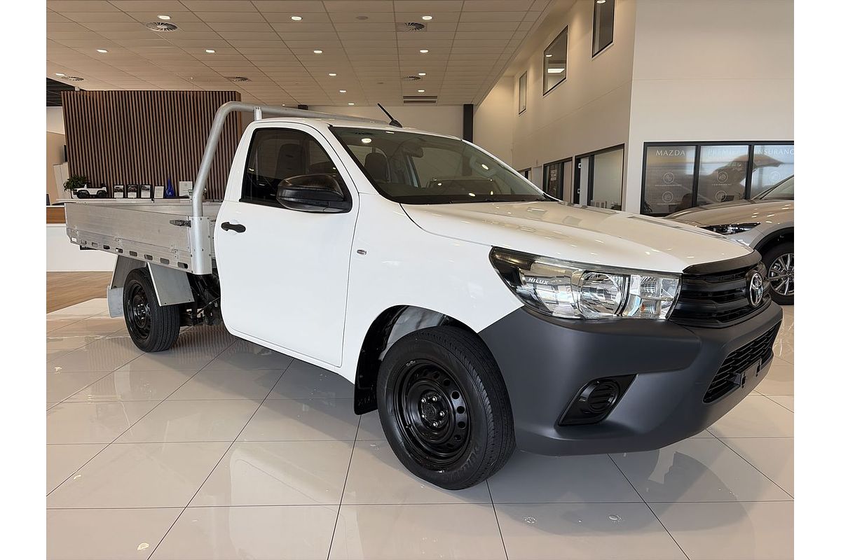 2017 Toyota Hilux Workmate TGN121R Rear Wheel Drive