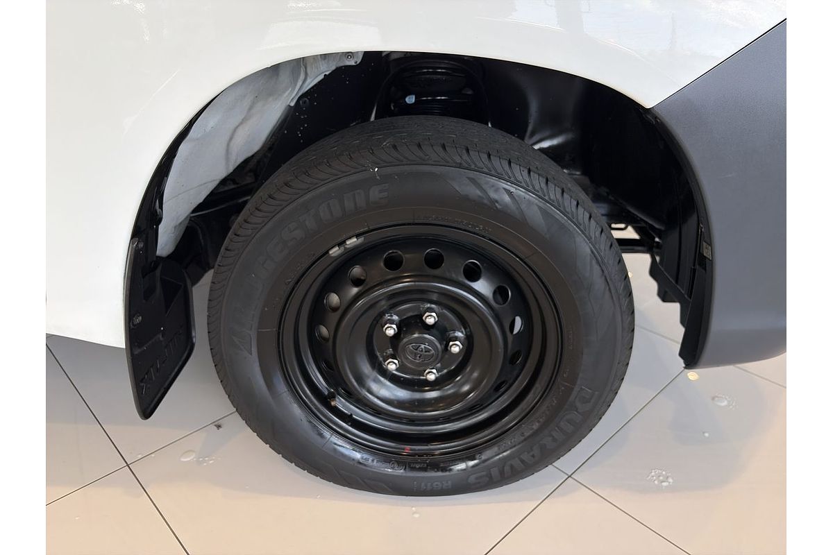 2017 Toyota Hilux Workmate TGN121R Rear Wheel Drive