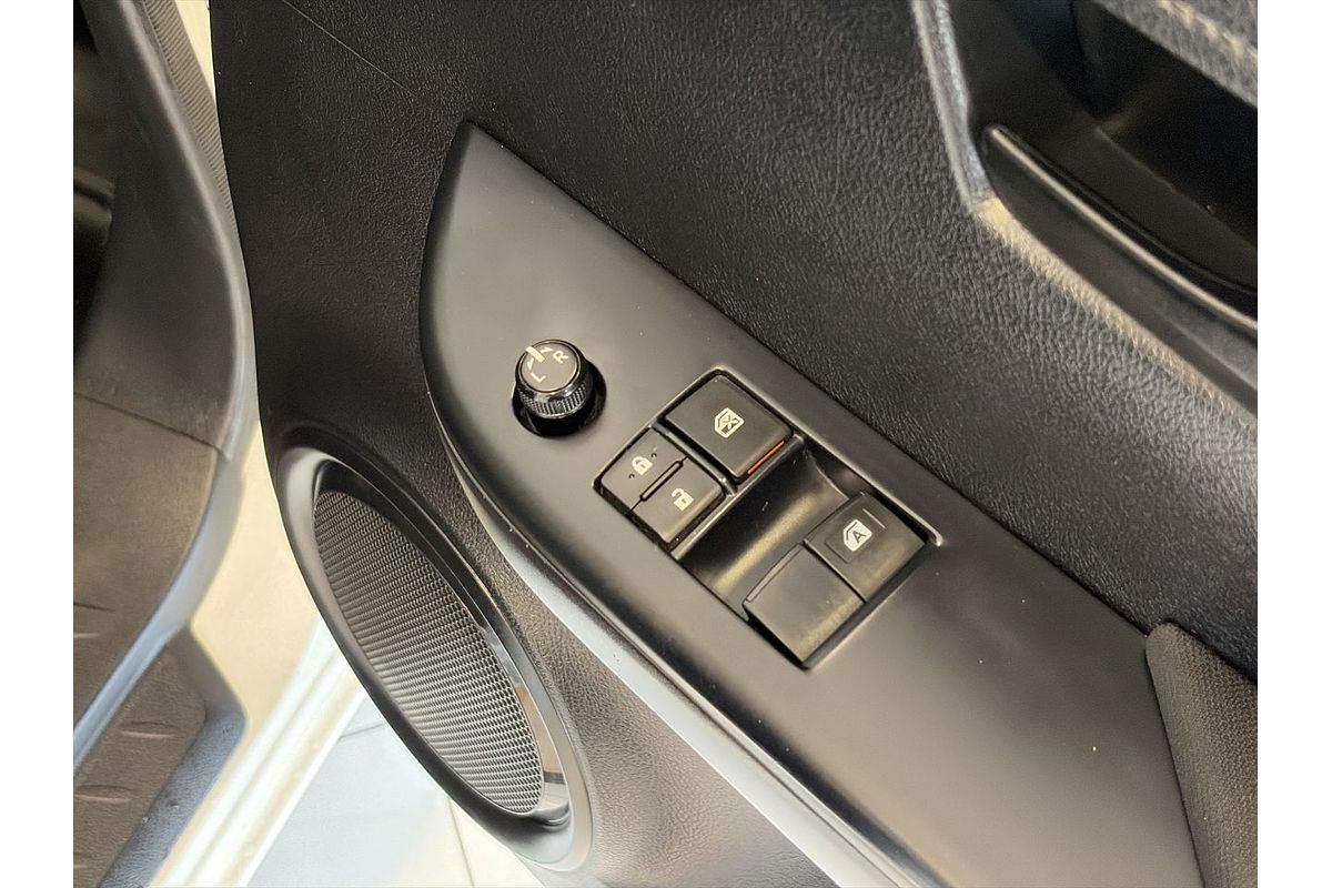 2017 Toyota Hilux Workmate TGN121R Rear Wheel Drive