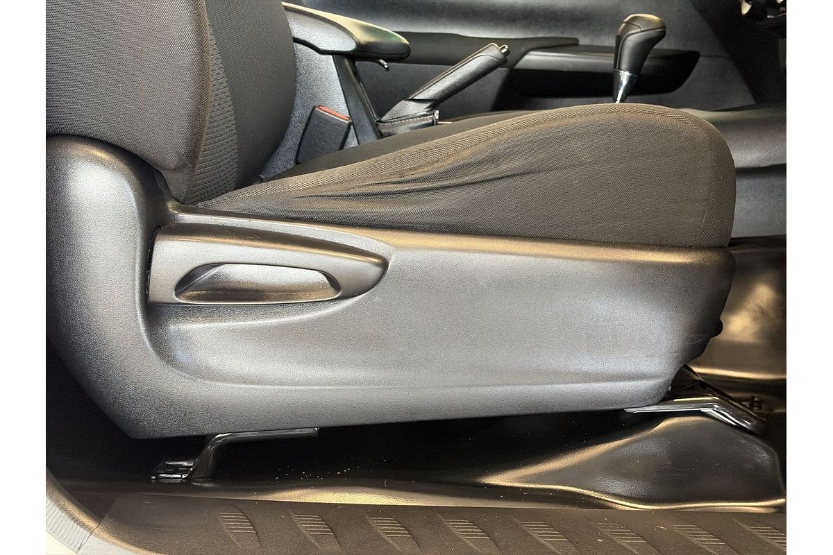 2017 Toyota Hilux Workmate TGN121R Rear Wheel Drive