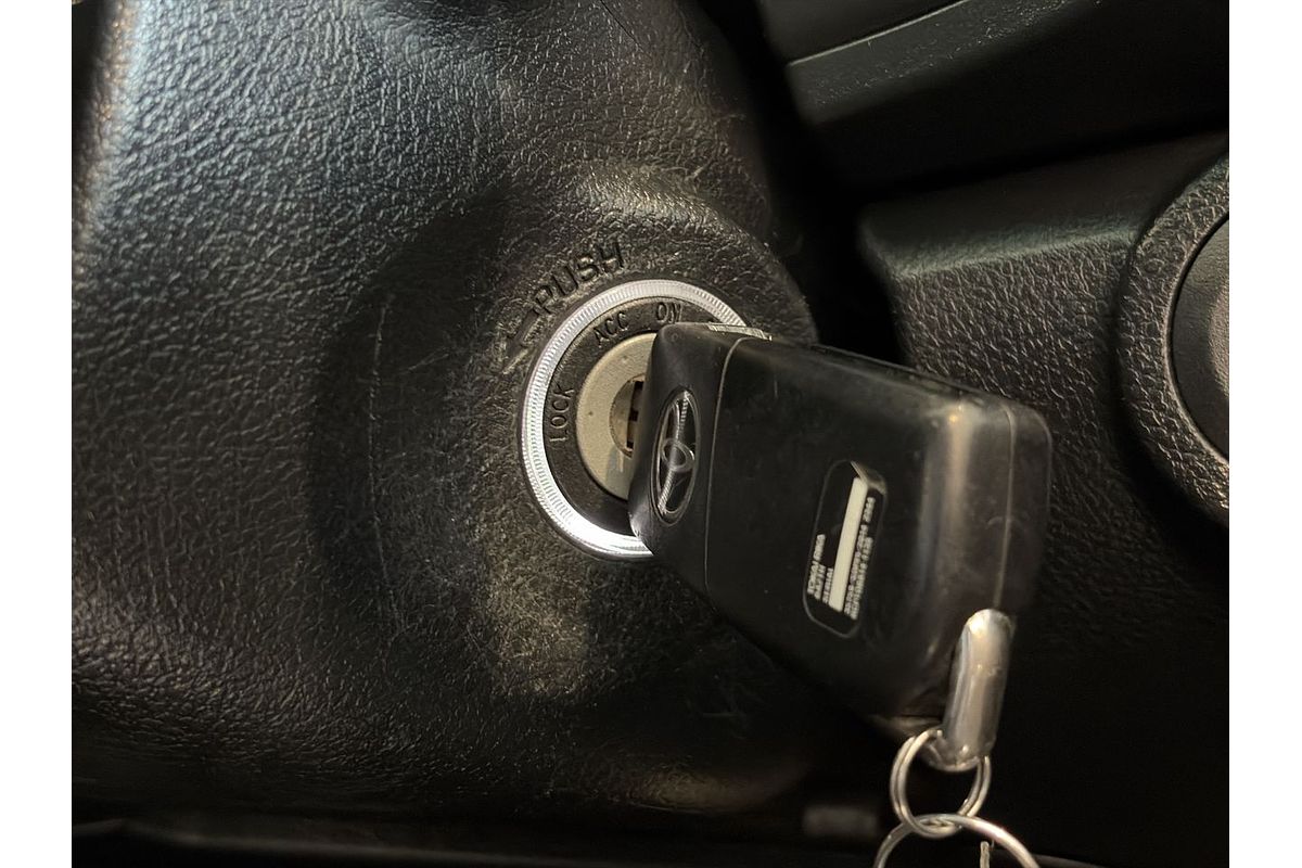 2017 Toyota Hilux Workmate TGN121R Rear Wheel Drive