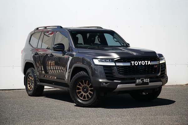 2022 Toyota Landcruiser GR Sport FJA300R