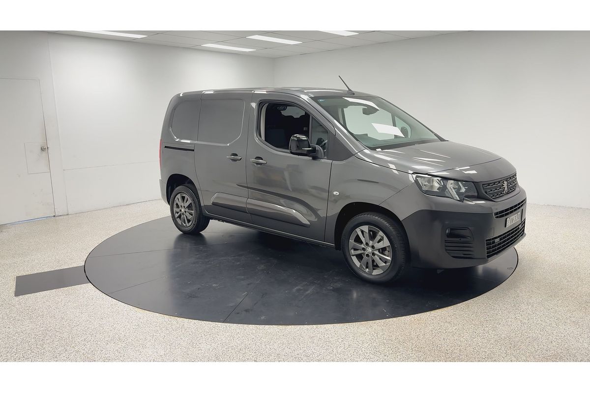 2022 Peugeot Partner Pro K9 LWB Low Roof