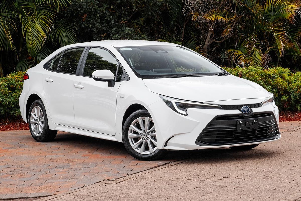 2025 Toyota Corolla Ascent Sport Hybrid ZWE219R