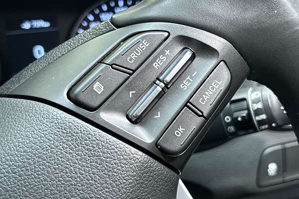 2018 Hyundai i30 Active PD thumb-16