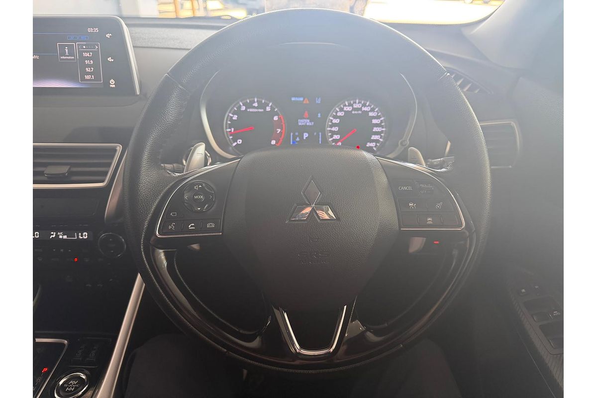 2017 Mitsubishi Eclipse Cross Exceed YA