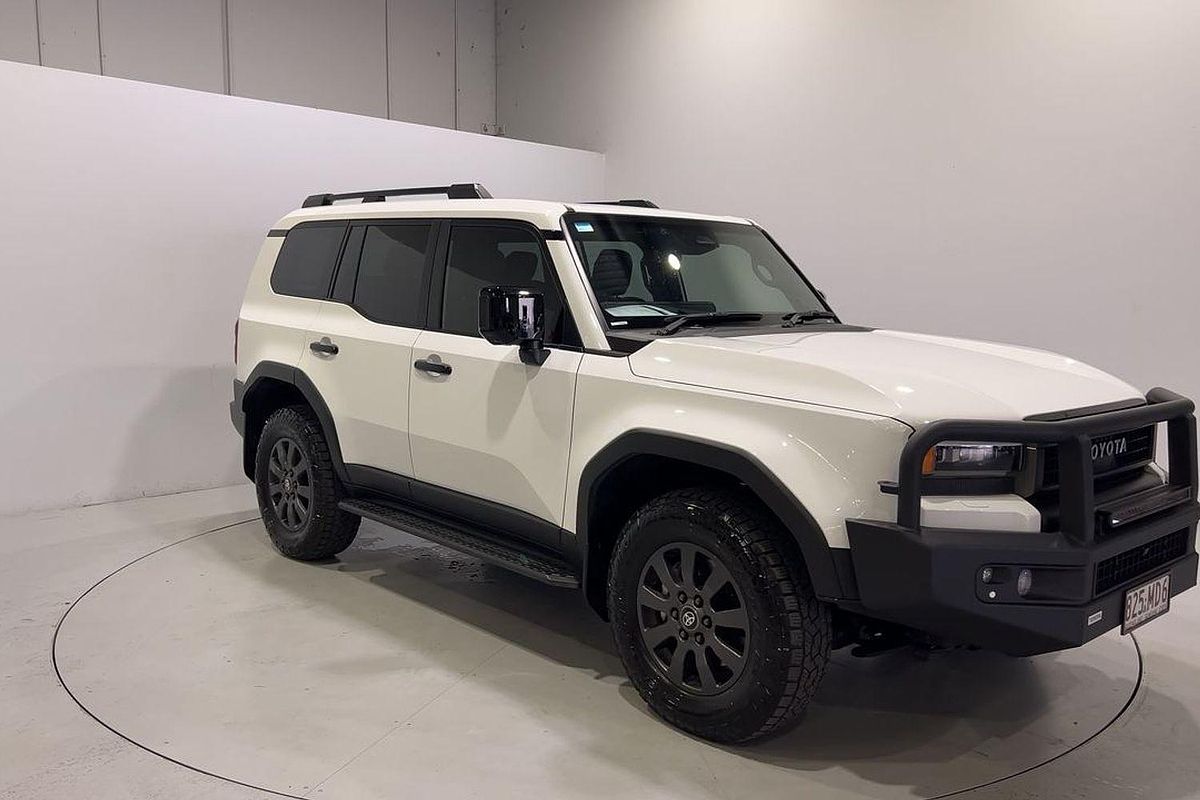 2024 Toyota Landcruiser Prado Altitude GDJ251R