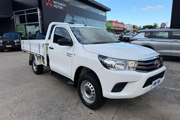 2018 Toyota Hilux SR GUN126R 4X4