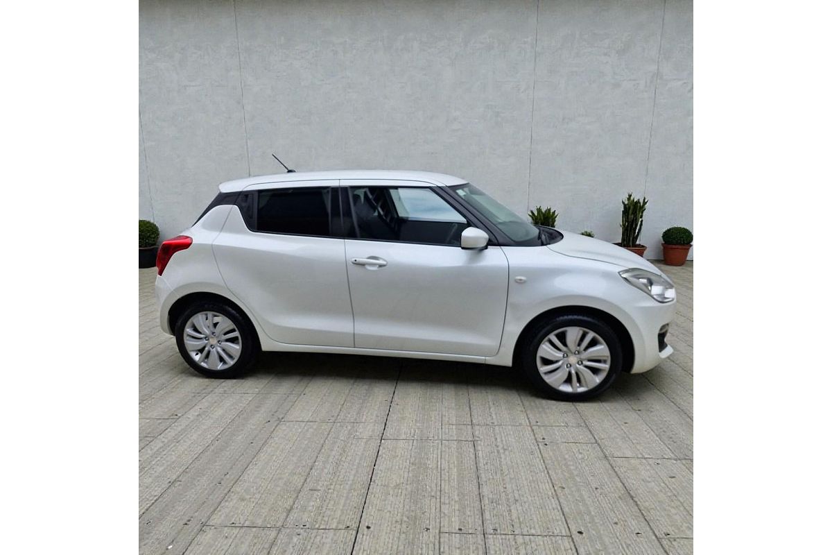 2017 Suzuki Swift GL Navigator Safety Pack AZ