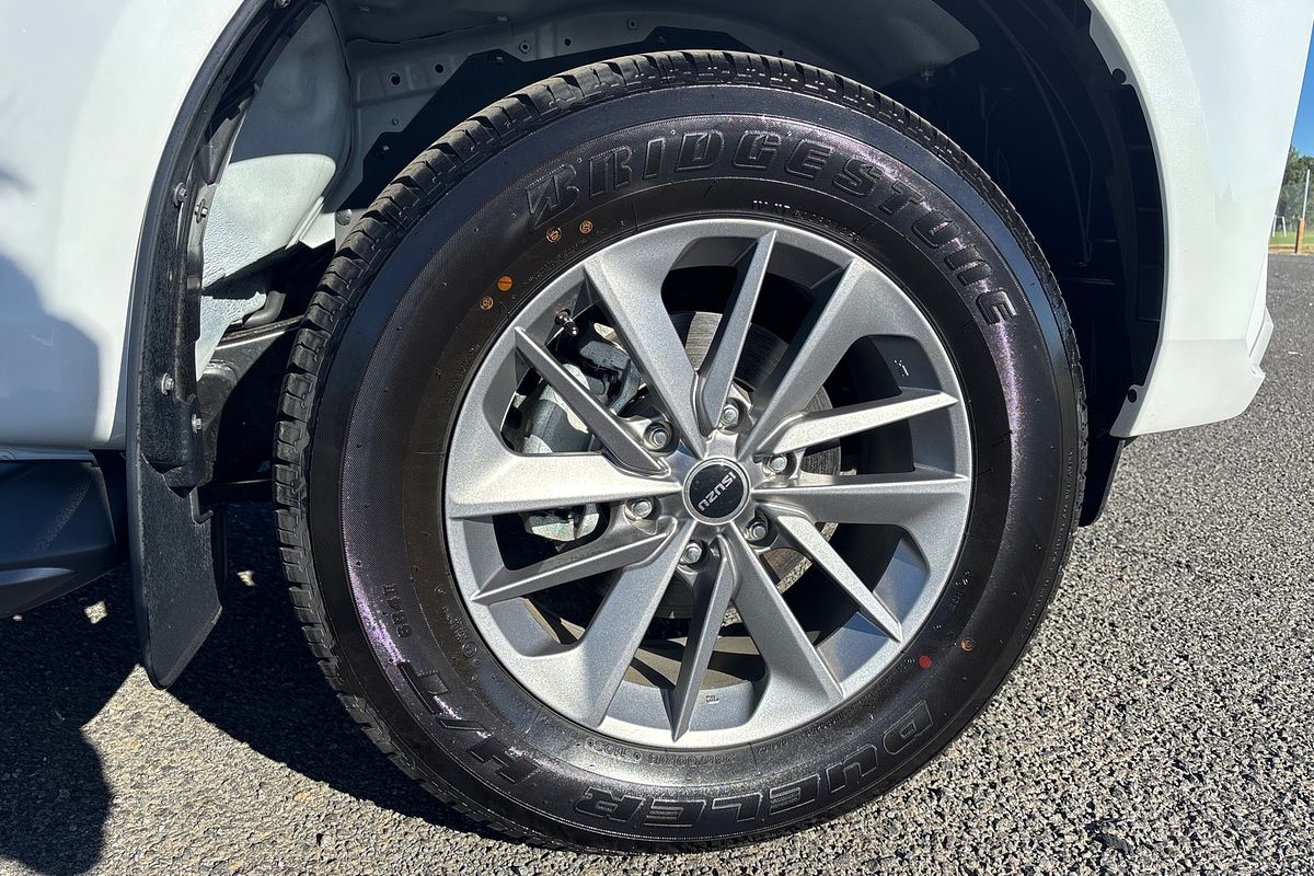 2025 Isuzu MU-X LS-U