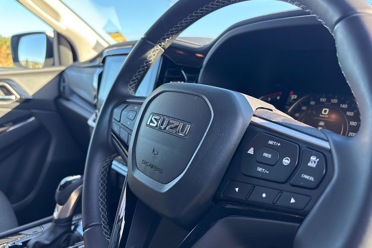 2025 Isuzu MU-X LS-U