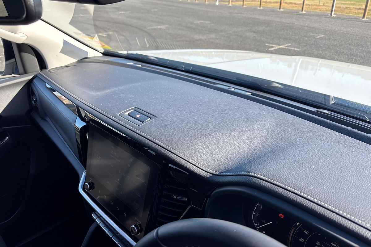 2025 Isuzu MU-X LS-U