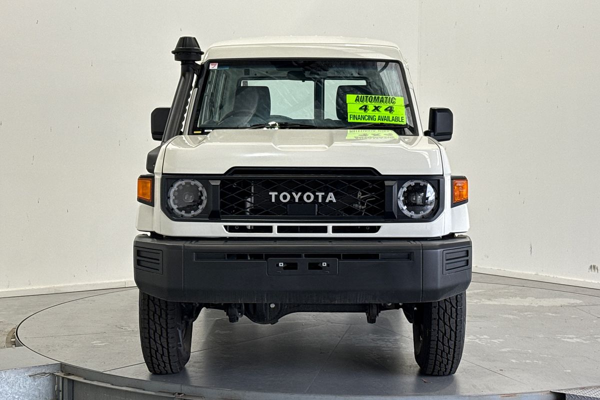 2025 Toyota Landcruiser Workmate Troopcarrier GDJL78R