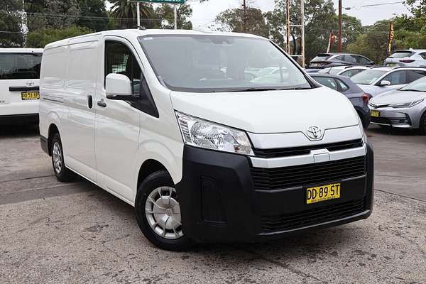 2022 Toyota Hiace GDH300R LWB