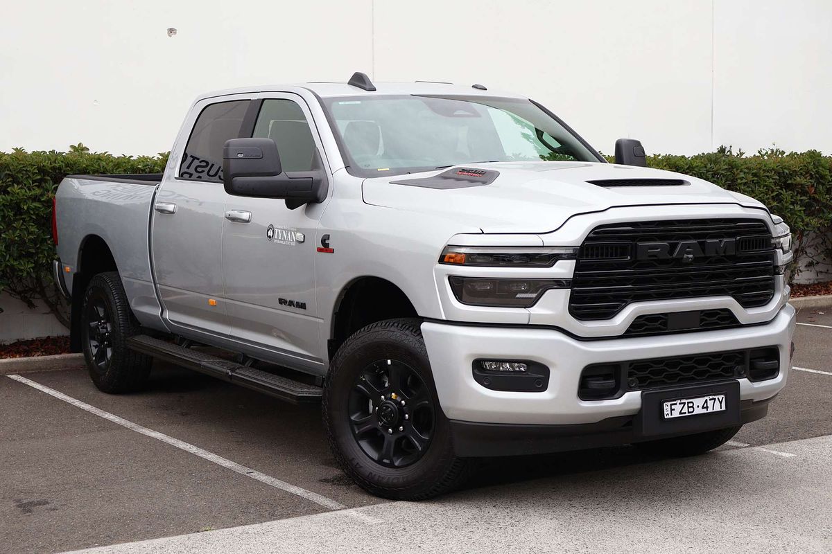 2025 RAM 2500 Laramie DJ 4X4