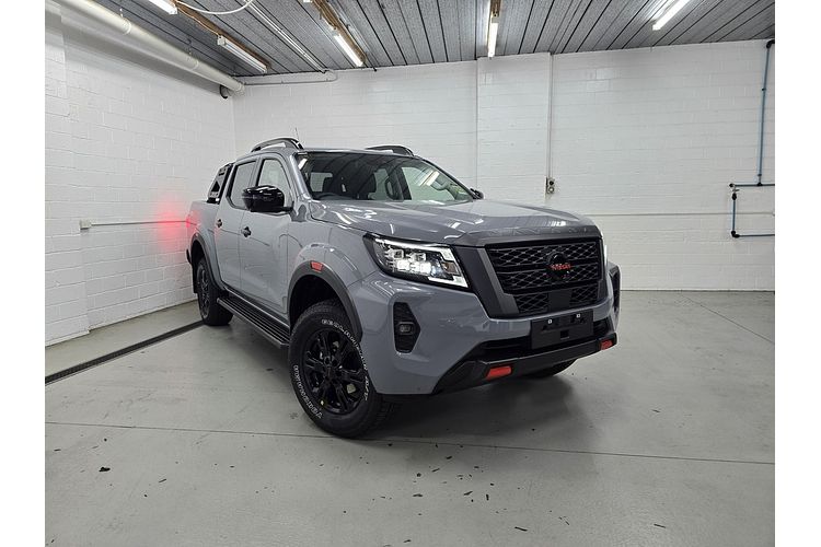 2025 Nissan Navara PRO-4X D23 4X4