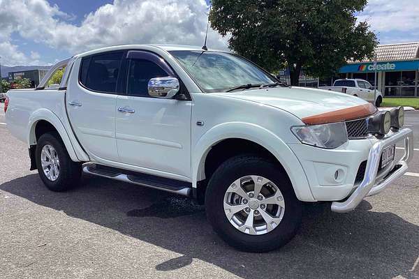 2014 Mitsubishi Triton GLX MN 4X4
