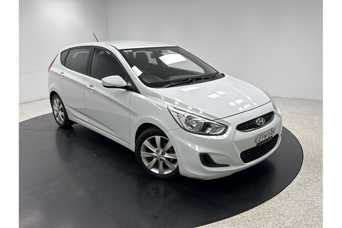 2018 Hyundai Accent Sport RB6