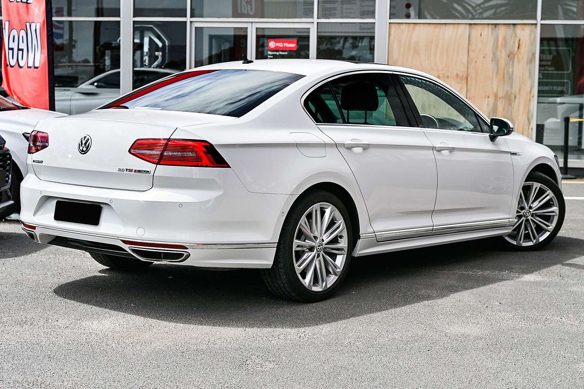 2016 Volkswagen Passat 206TSI R-Line B8
