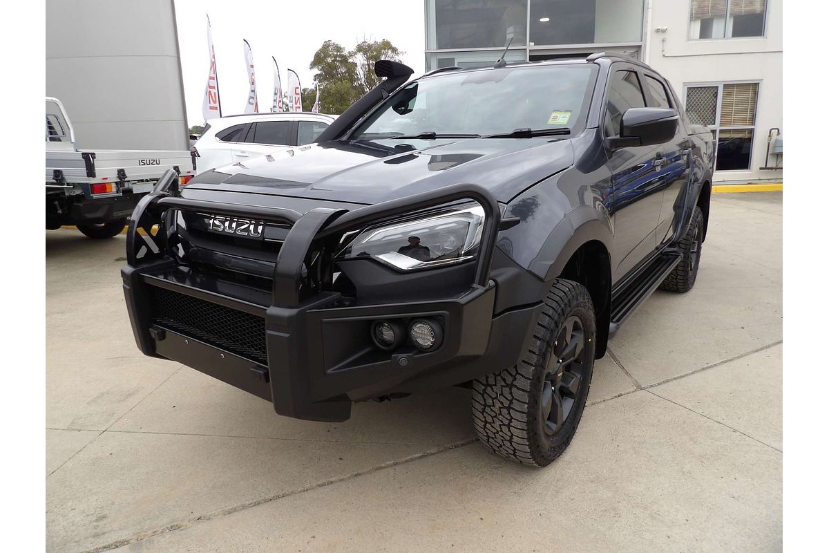 2025 Isuzu D-MAX X-TERRAIN 4X4