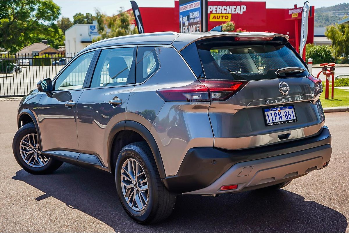 2025 Nissan X-TRAIL ST T33