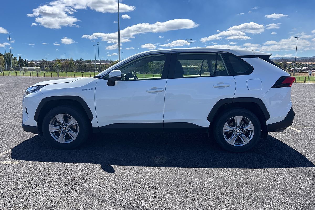 2024 Toyota RAV4 GX AXAH52R