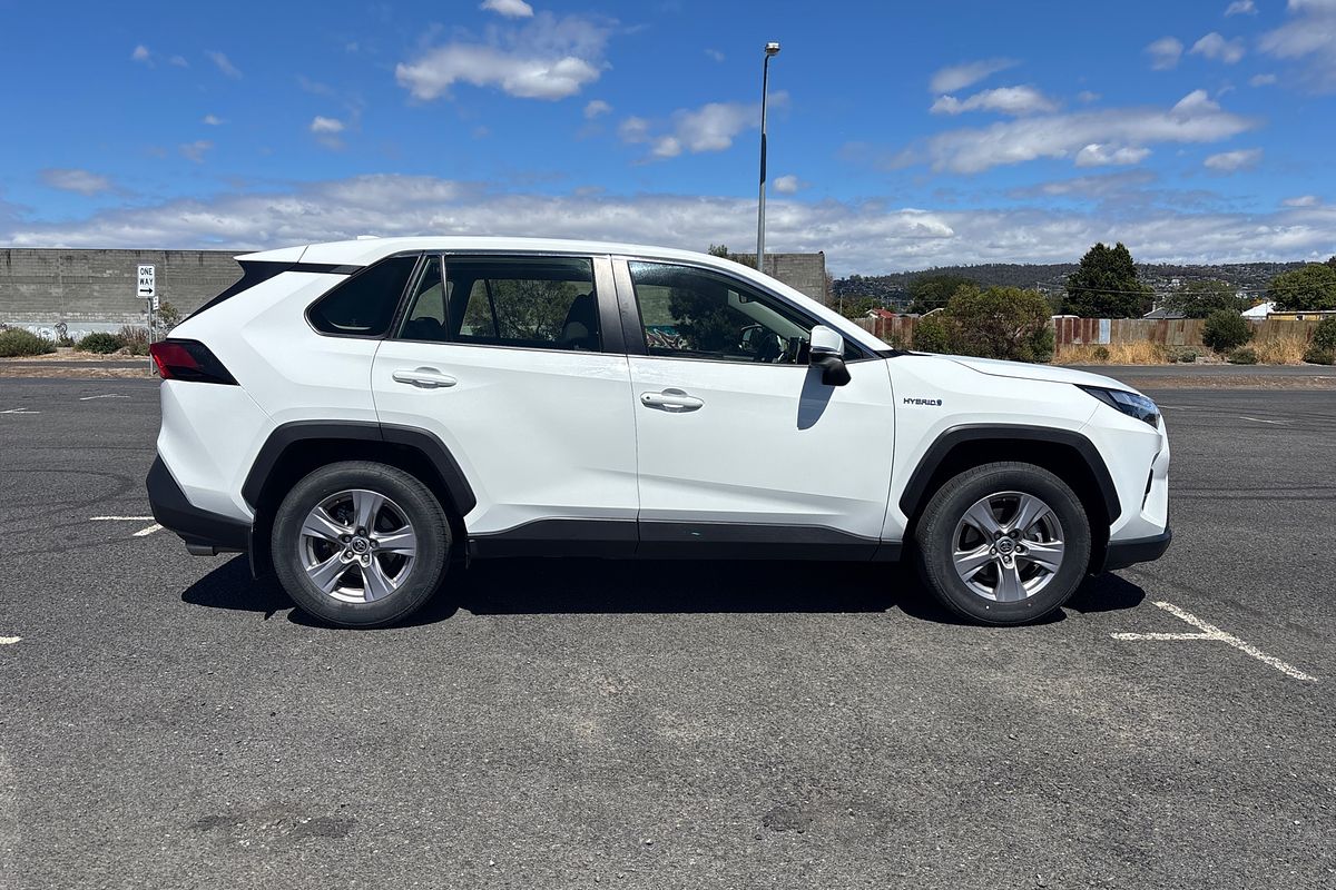 2024 Toyota RAV4 GX AXAH52R