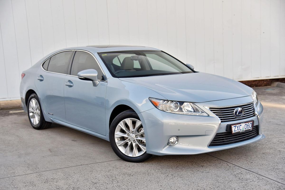 2013 Lexus ES ES300h Sports Luxury AVV60R