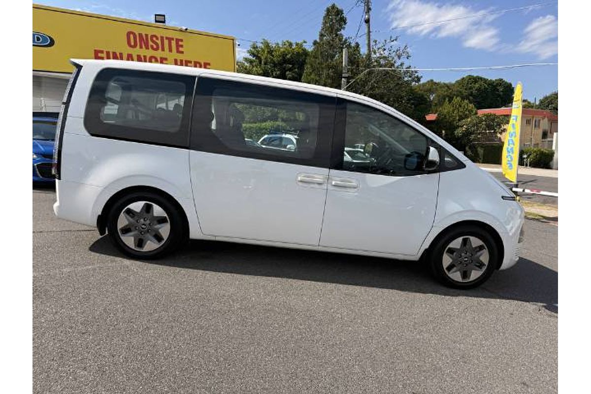 2022 Hyundai STARIA US4.V1