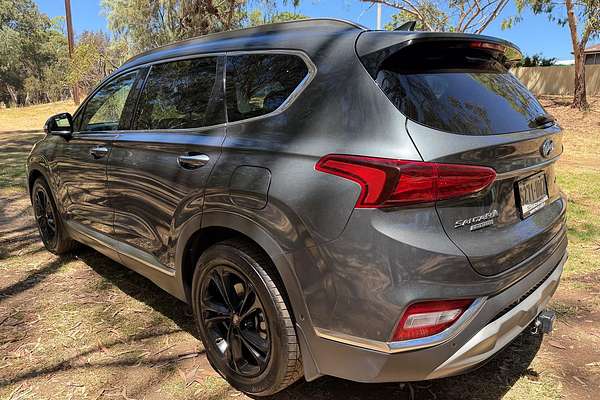 2018 Hyundai Santa Fe Highlander TM thumb-3