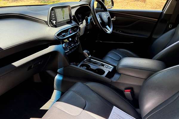 2018 Hyundai Santa Fe Highlander TM thumb-22