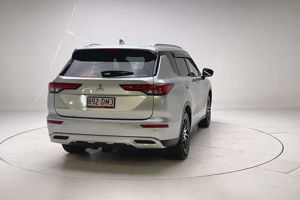 2021 Mitsubishi Outlander LS ZM thumb-1