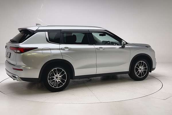 2021 Mitsubishi Outlander LS ZM thumb-2