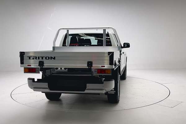 2025 Mitsubishi Triton GLX MV 4X4 thumb-1