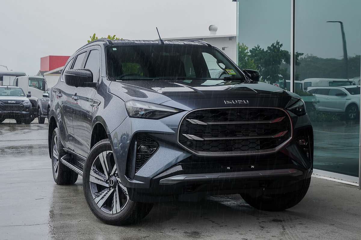 2025 Isuzu MU-X LS-T