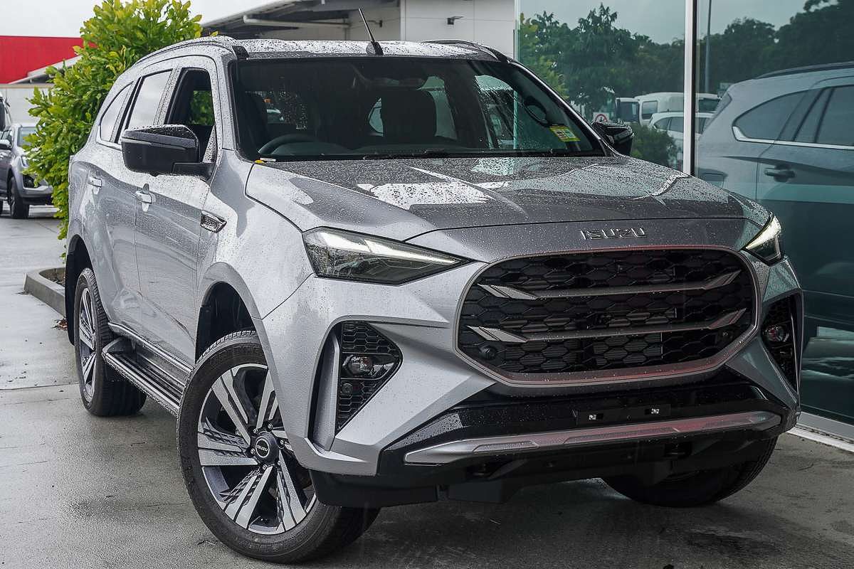 2025 Isuzu MU-X LS-T