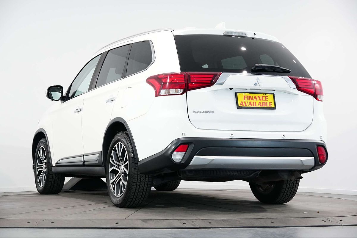 2016 Mitsubishi Outlander Exceed ZK