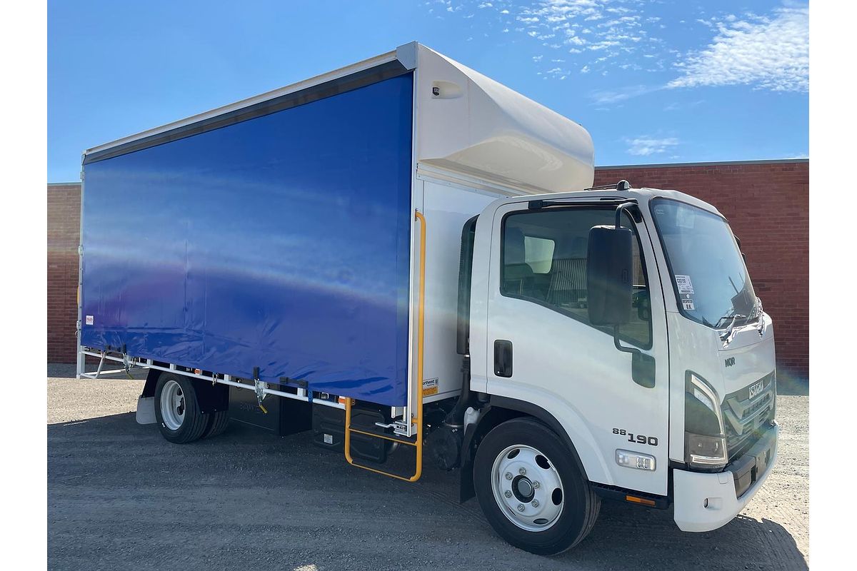 2026 Isuzu N Series NQR 88/80-190 AM D42