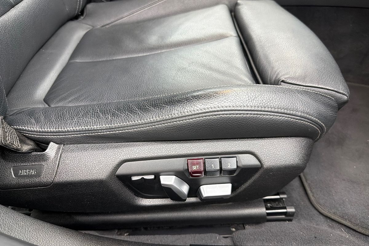 2017 BMW 3 Series 330e Sport Line F30 LCI