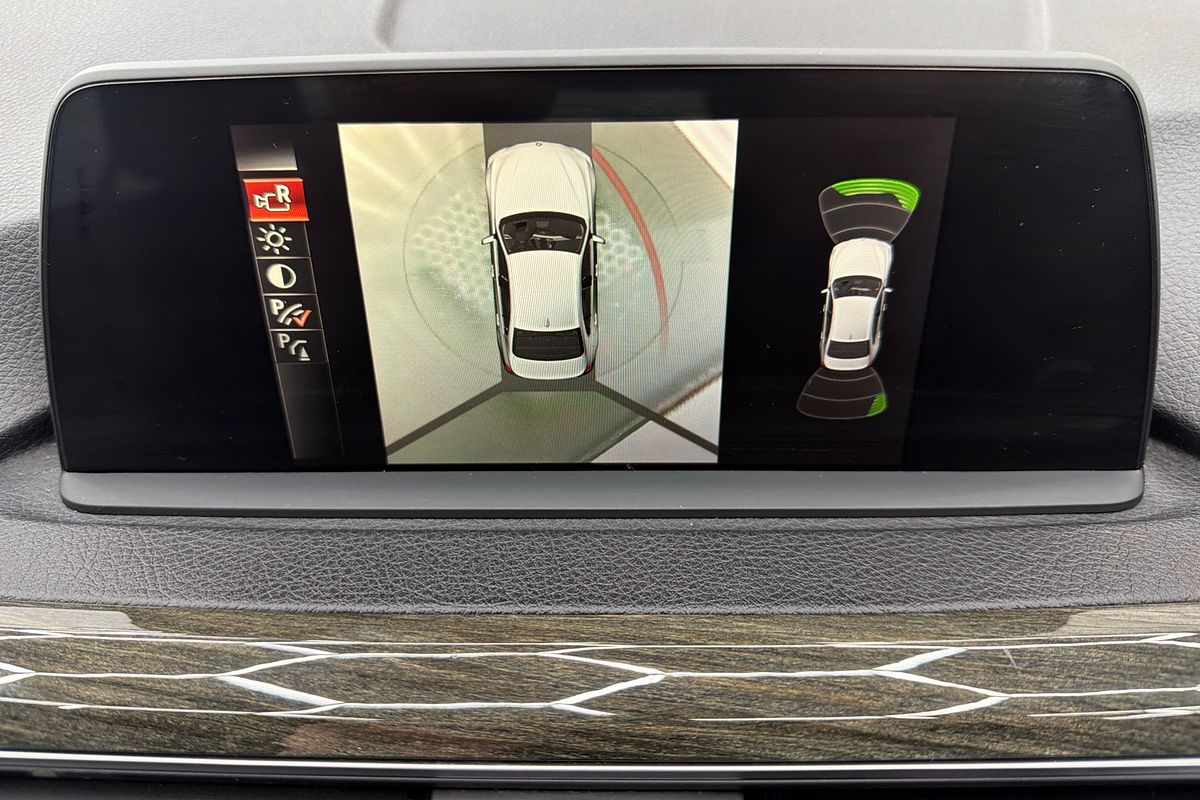 2017 BMW 3 Series 330e Sport Line F30 LCI