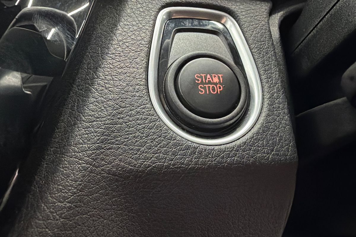 2017 BMW 3 Series 330e Sport Line F30 LCI