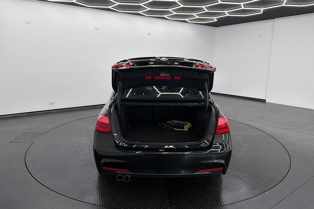 2017 BMW 3 Series 330e Sport Line F30 LCI