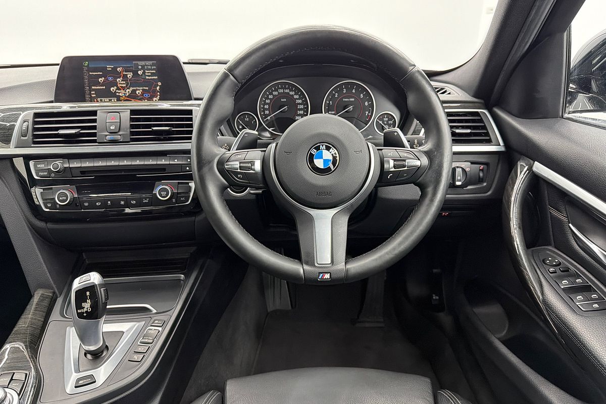 2017 BMW 3 Series 330e Sport Line F30 LCI