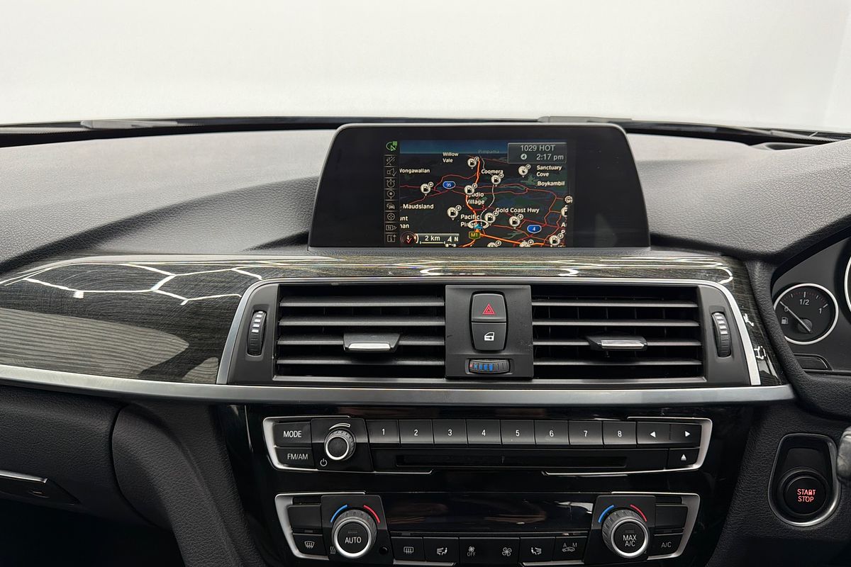 2017 BMW 3 Series 330e Sport Line F30 LCI